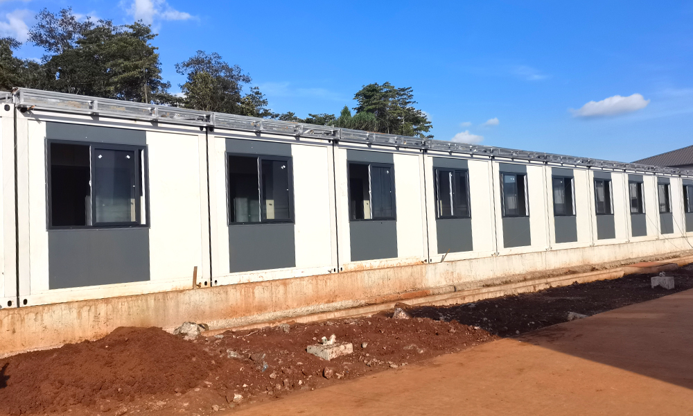 Projet de dortoirs en conteneurs KNI-FPP en Indonésie