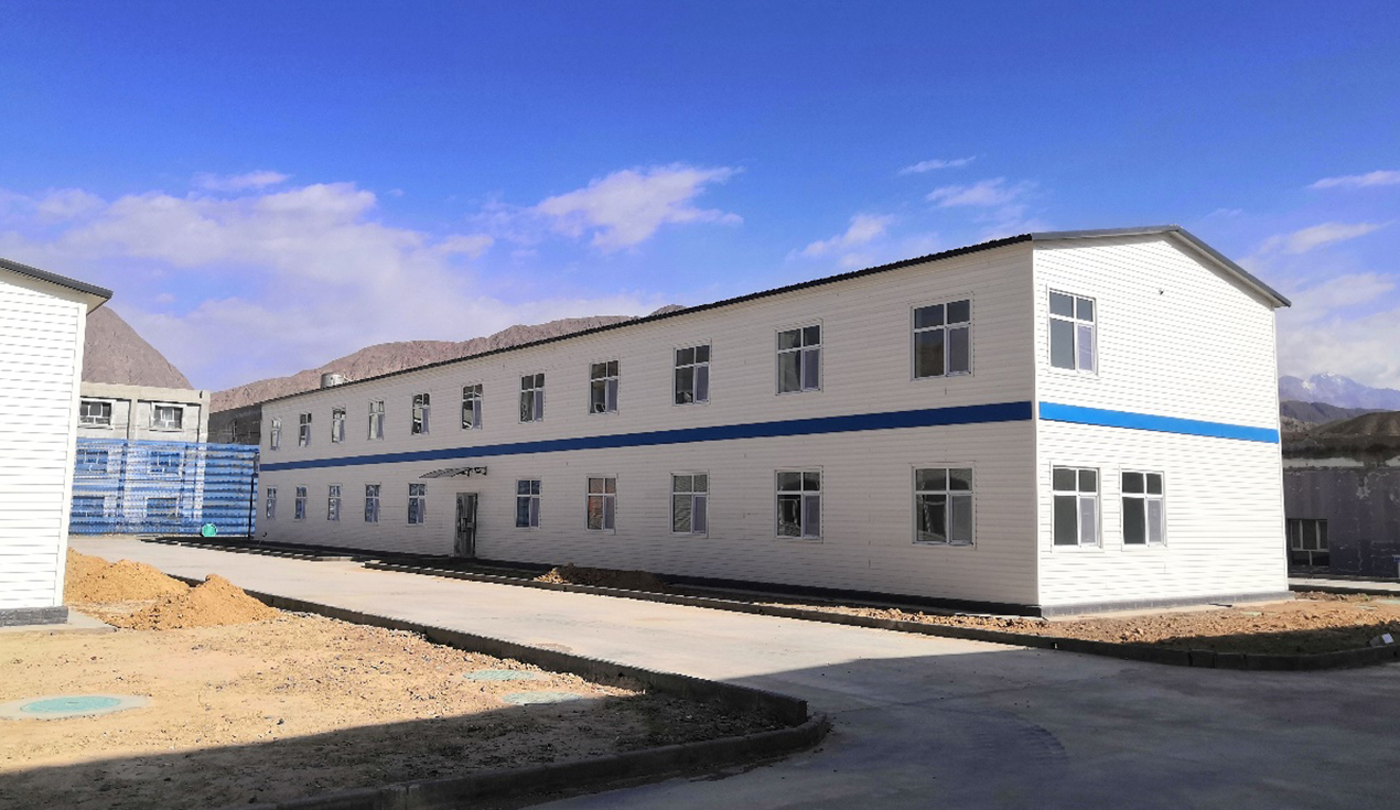 Camp du projet hydraulique de Dashixia, Xinjiang